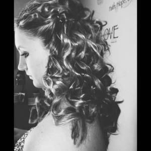 Meet your Posher, Alaine